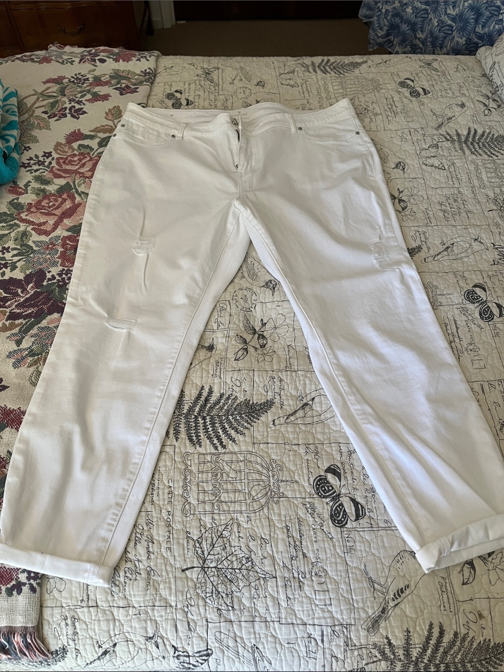 Caslon White Women’s Skinny Ankle Jeans